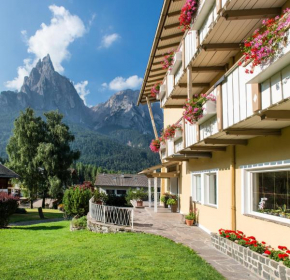 Отель Parkhotel Florian, Кастельротто